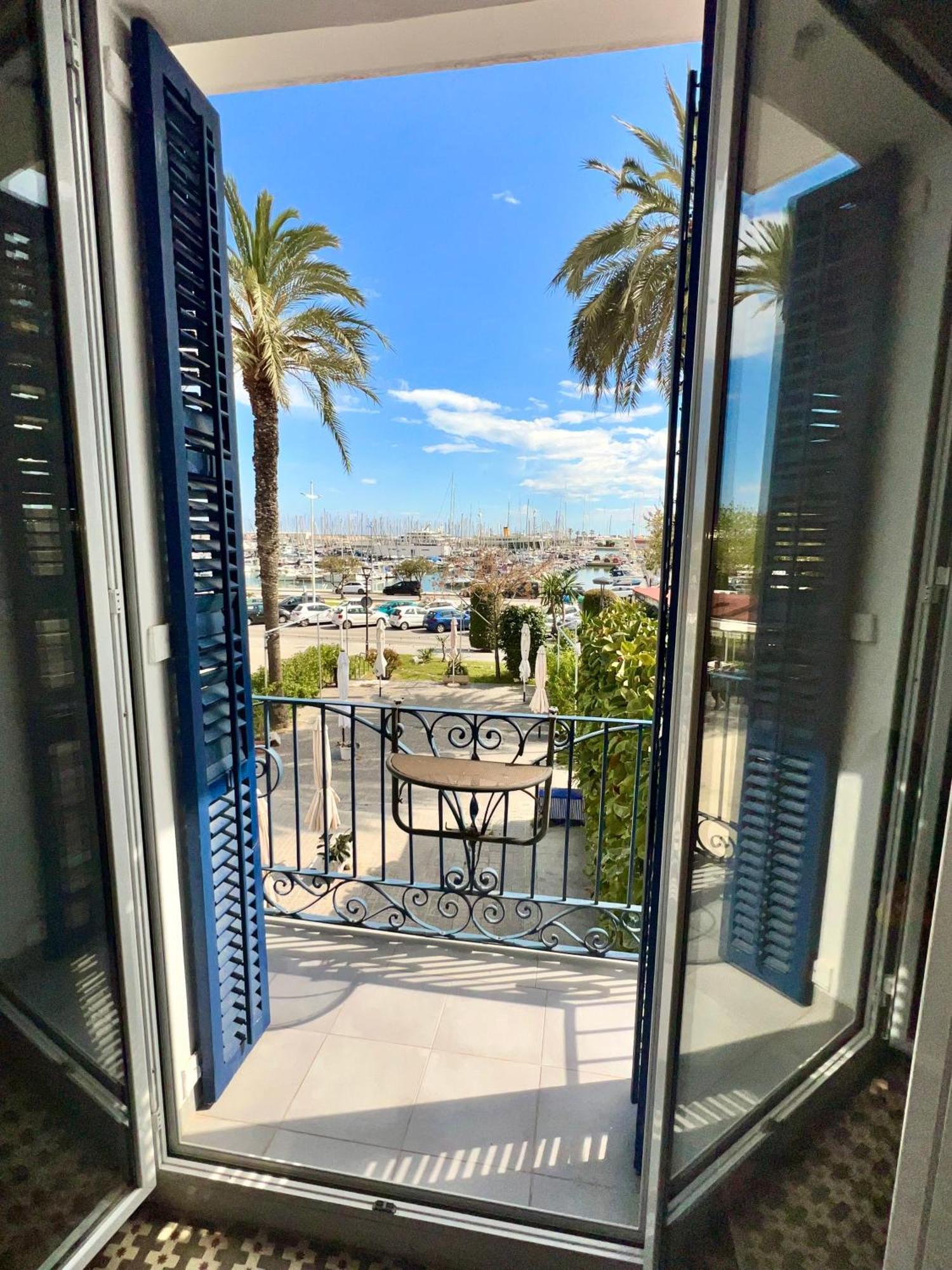Entire Flat First Line - Sea Views - Vilanova I Geltru